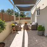 Olivia\'S House